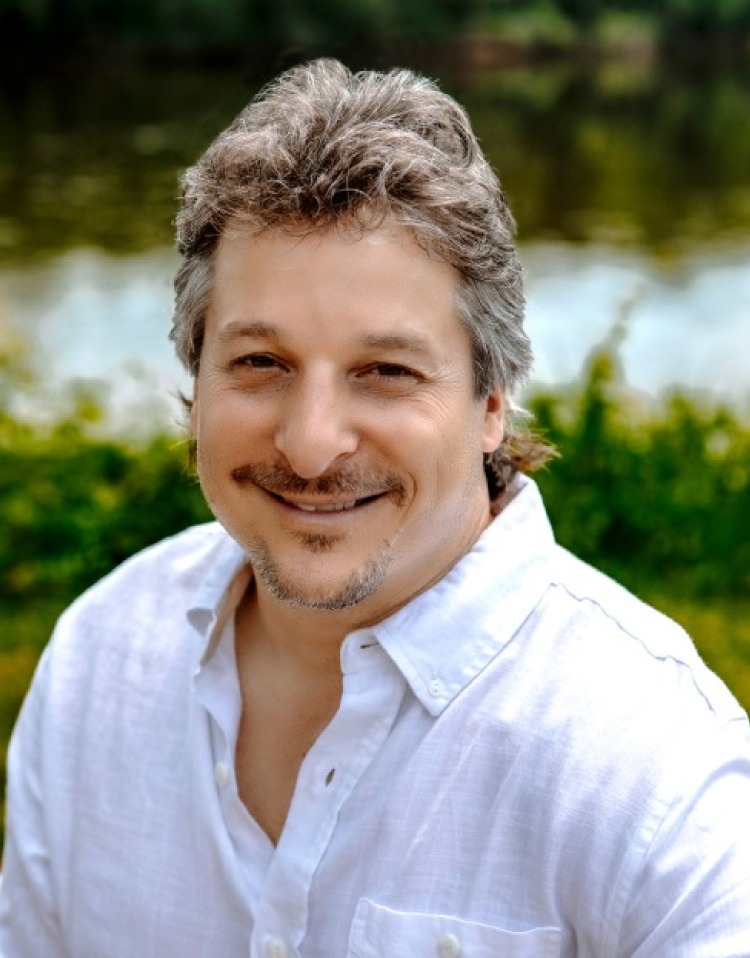 Elk-Plaza-Dental-Homepage-Dr.Hunter